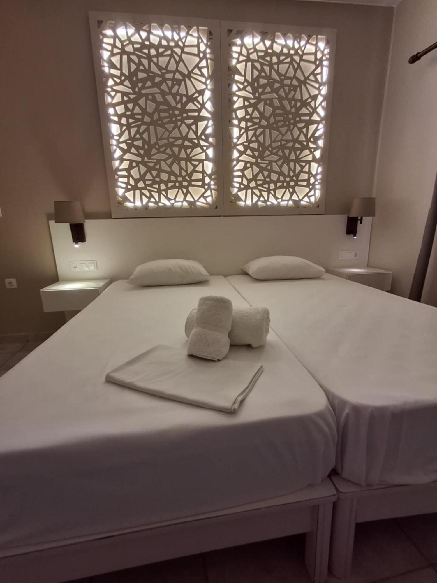Lola'S Hotel Платаньяс Экстерьер фото